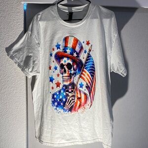 Gildan American Flag Skull Tee - Red, Blue, White